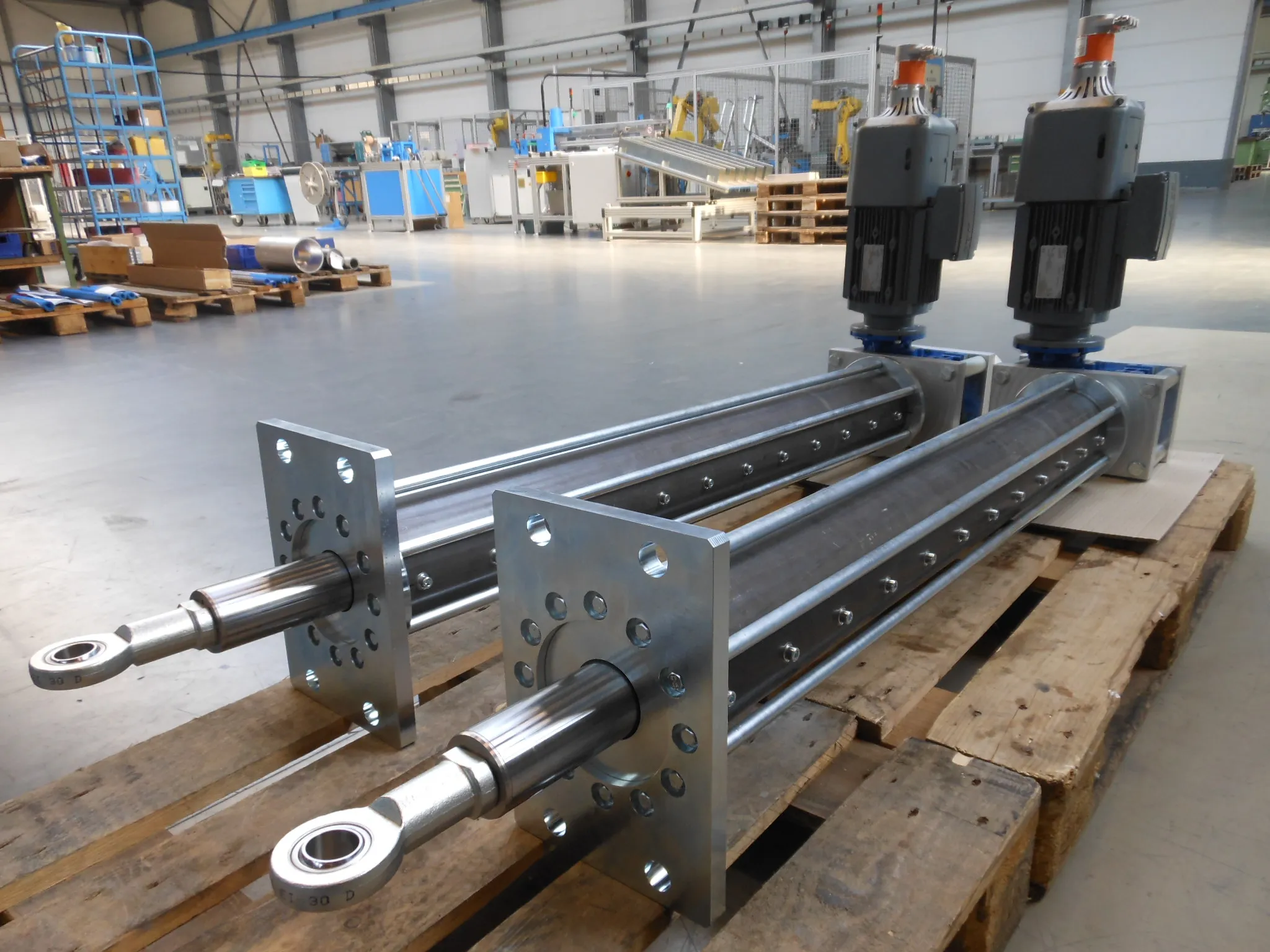 Foundry & steelworks technology with S+R electric actuators