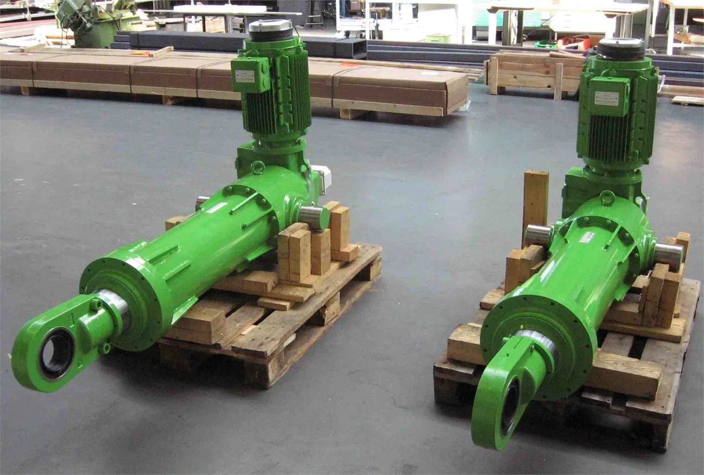 Foundry & steelworks technology: application image 9 with electric actuator