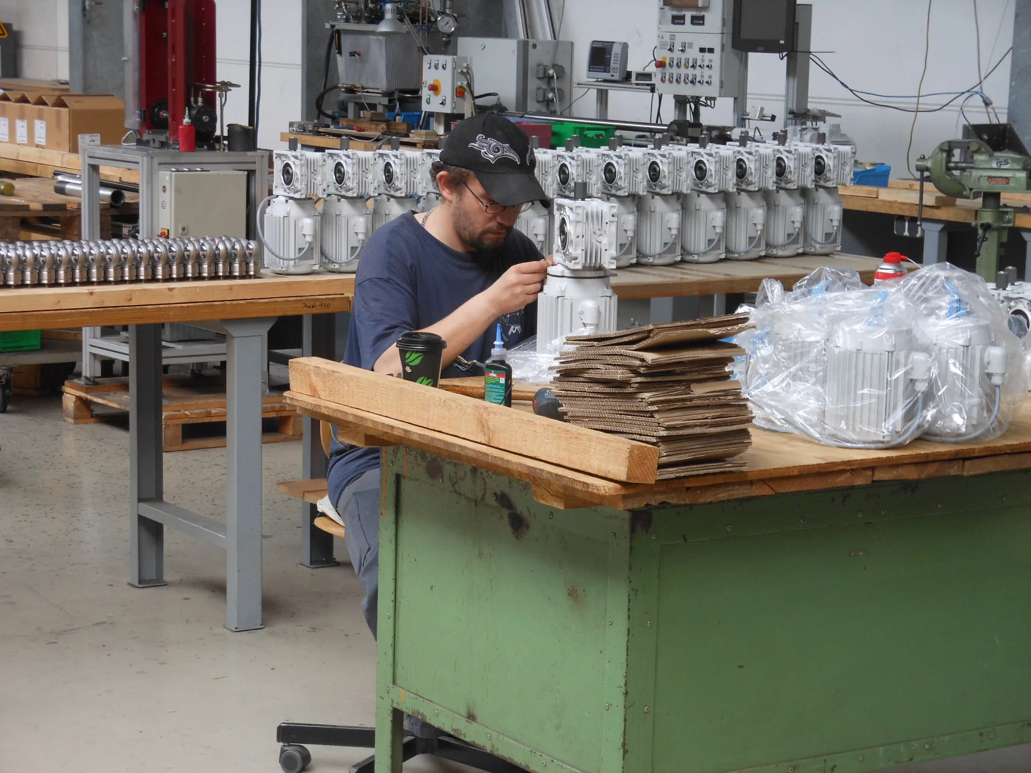 Machinery & plant engineering with S+R electric actuators