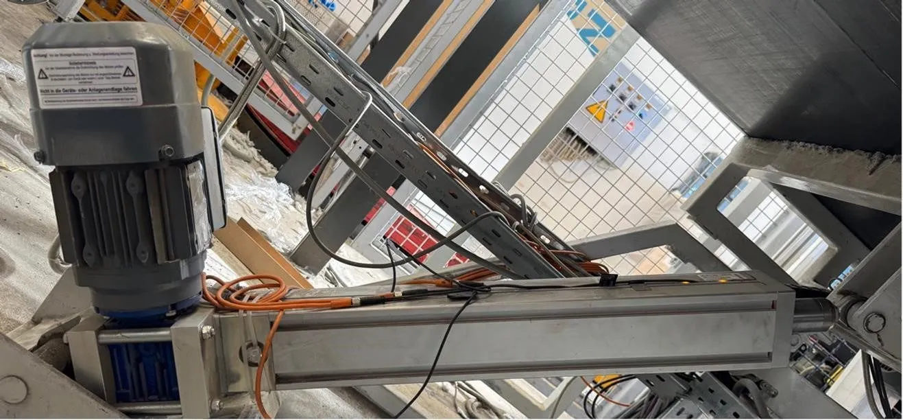 Machines & installations industrielles : image d'application 1 avec vérin électrique