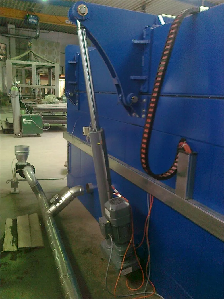 Machines & installations industrielles : image d'application 12 avec vérin électrique
