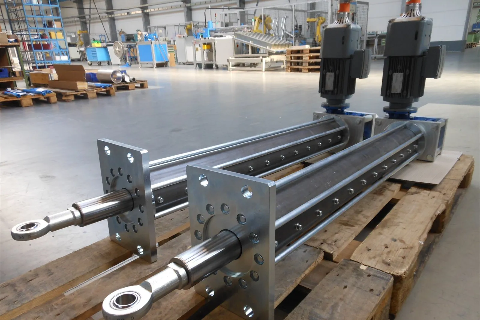 Heavy-duty cylinders for real machine environments.