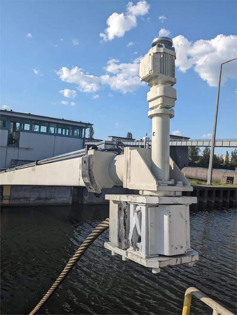 Hydraulic steel structures: application image 14 with electric actuator